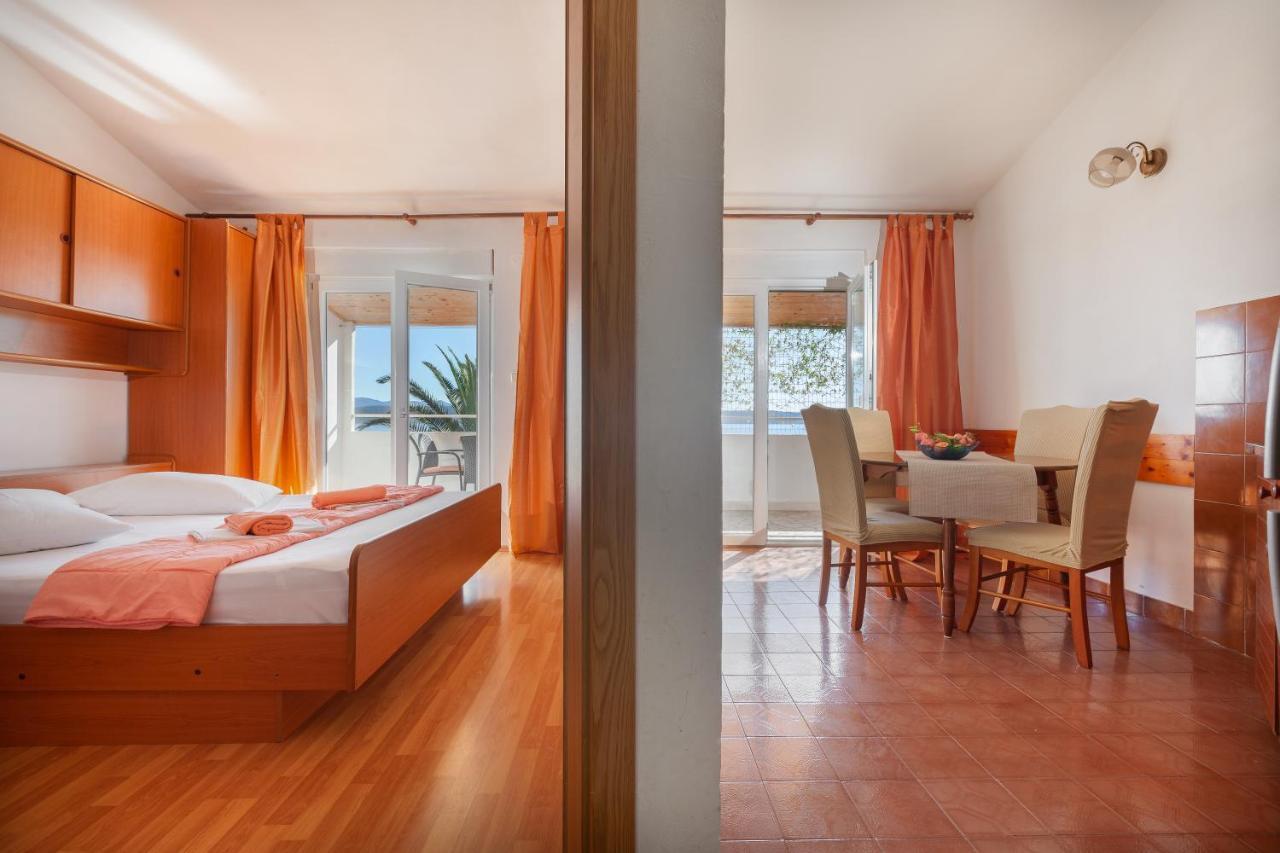 Apartment A4 Sea View Antonia Igrane Exterior photo